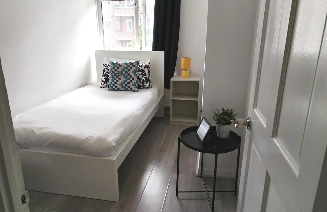 Central London Rooms N1 6Rj-1