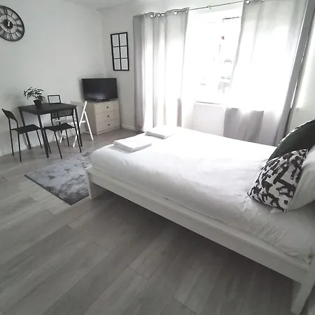 Central London Rooms N1 6Rj-3